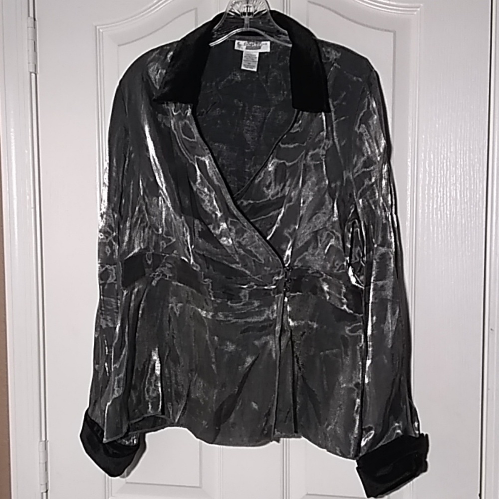 FINAL MARKDOWN Ladies' E. K. Designs Liquid Silver Blouse xl